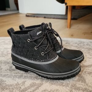 Eddie Bauer Black Quilted Duck Boots